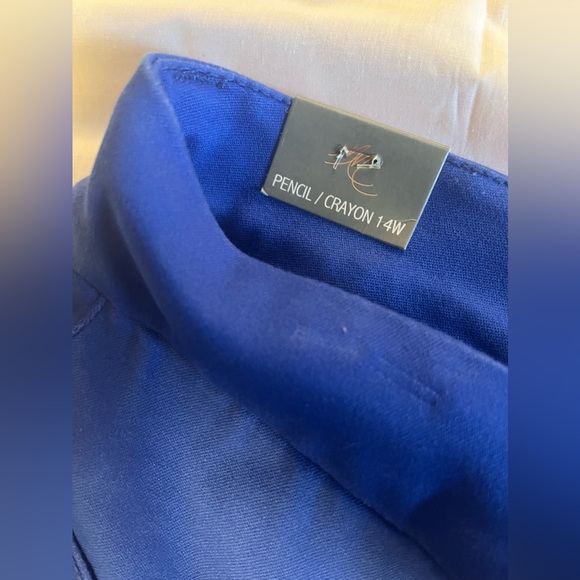 Melissa McCarthy NWT Slimming Blue Pants !! - Picture 5 of 16